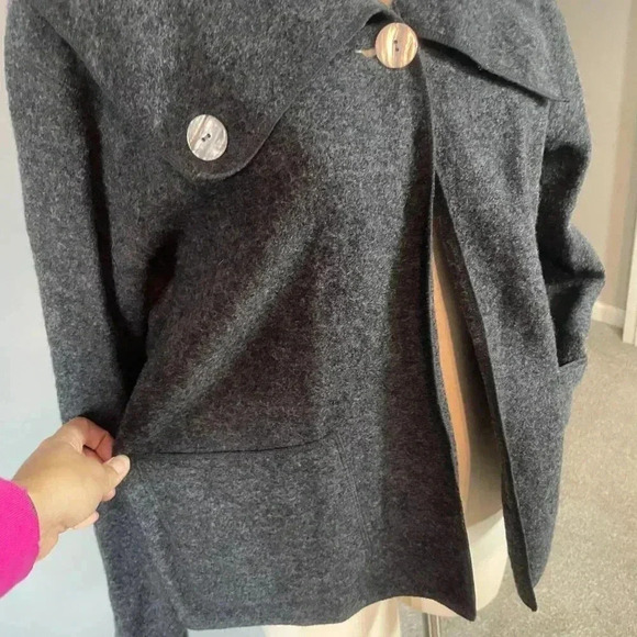 Woolen Deane & White Wool Button Down Grey Cardigan - Picture 3 of 14